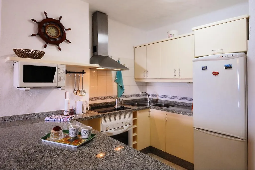 Apartamento Brisa Marina Hotel Playa Blanca  Spain